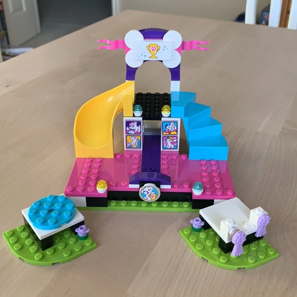 LEGO Friends Puppy Championship, set 41300 - Picture 5 of 10